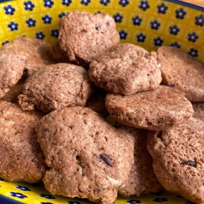ステイホームの読書のお供に、サクッと作れるクッキーレシピを探しておりました。レンジでクッキーが作れるなんて目から鱗です、、、！リピします♩